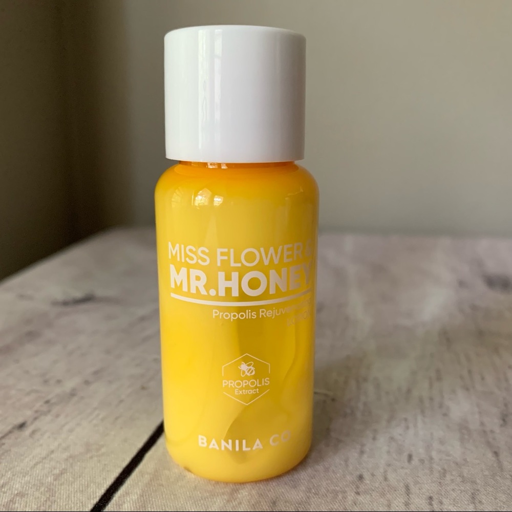 2/15$ BANILA CO Miss Flower & Mr. Honey Propolis Rejuvenating Lotion